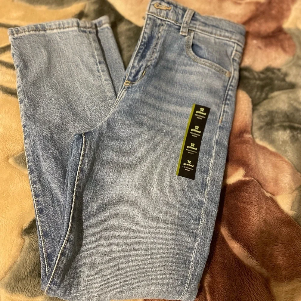 COPY - Girlfriend Jean Distressed  With  Adjustable Waisted